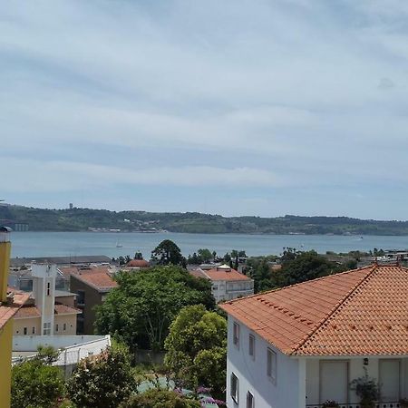 Apartamentos Tejo A Vista Lisboa Dış mekan fotoğraf